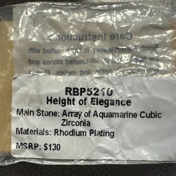 Cubic Zirconia Size 5 Women's Ring - Picture 4 of 5